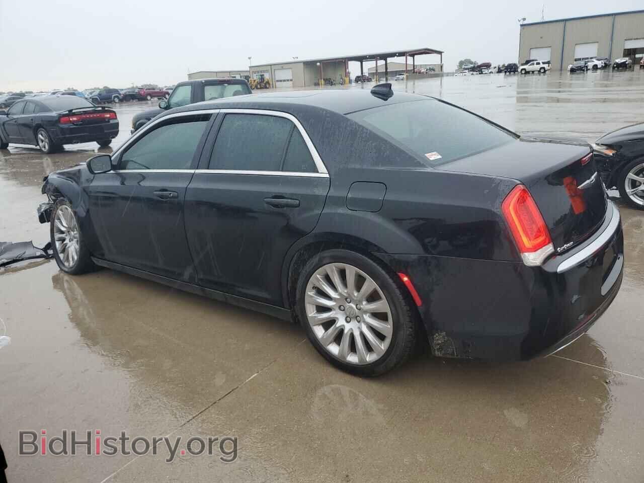 2015 CHRYSLER 300 - VIN: 2C3CCAAG9FH785794 - Фото 2