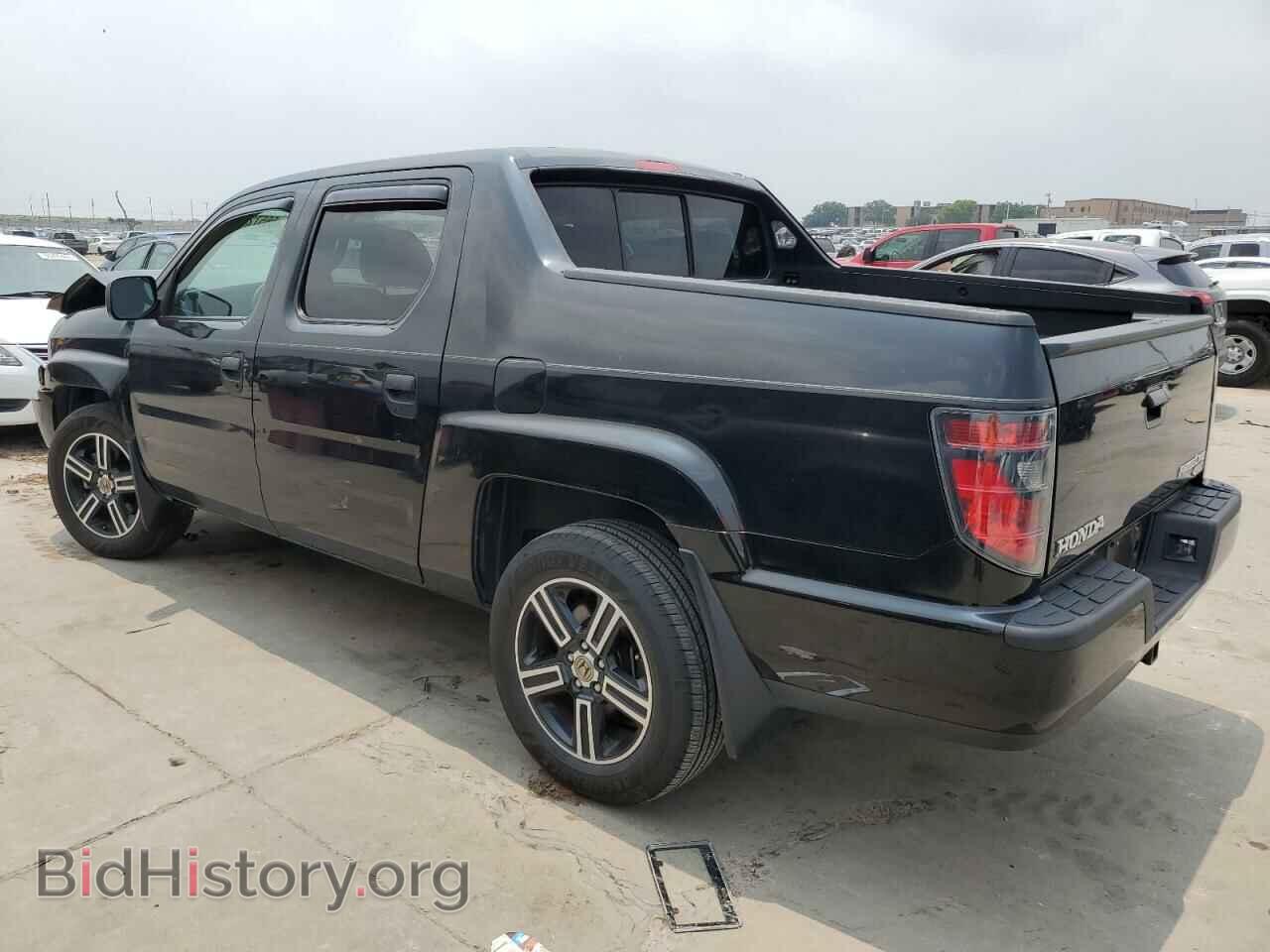 2013 HONDA RIDGELINE - VIN: 5FPYK1F77DB009333 - Фото 2