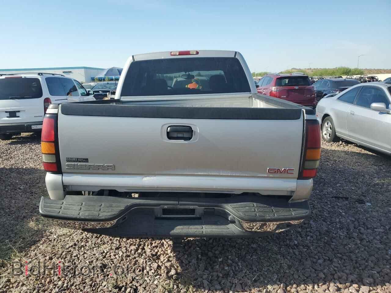 2007 GMC SIERRA - VIN: 2GTEC13V271162866 - Фото 6