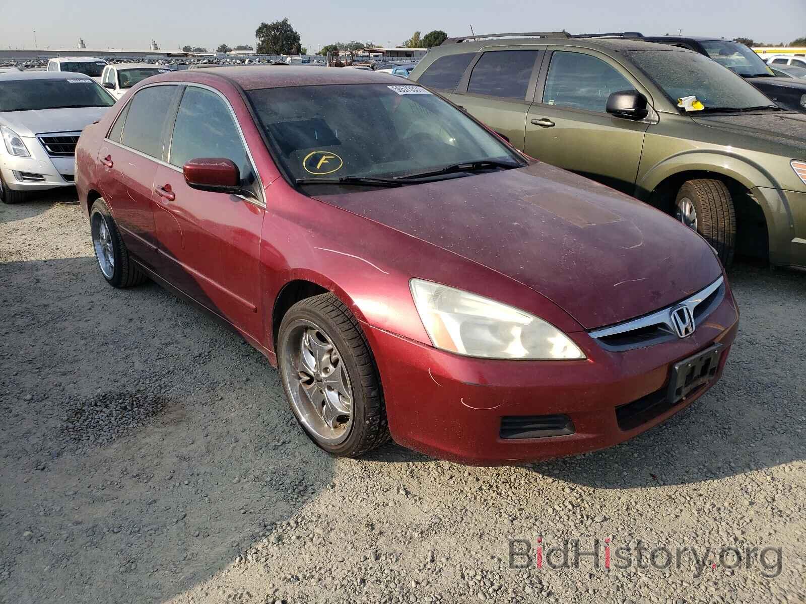 Фотография 1HGCM56346A036133 - HONDA ACCORD 2006