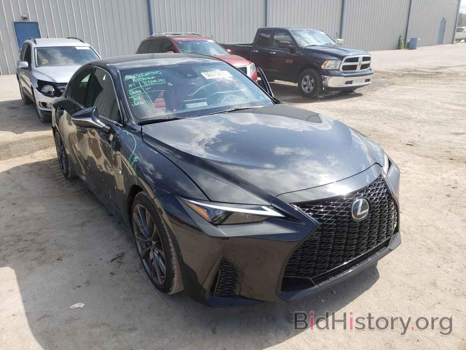 Photo JTHGZ1B23M5040511 - LEXUS IS 2021