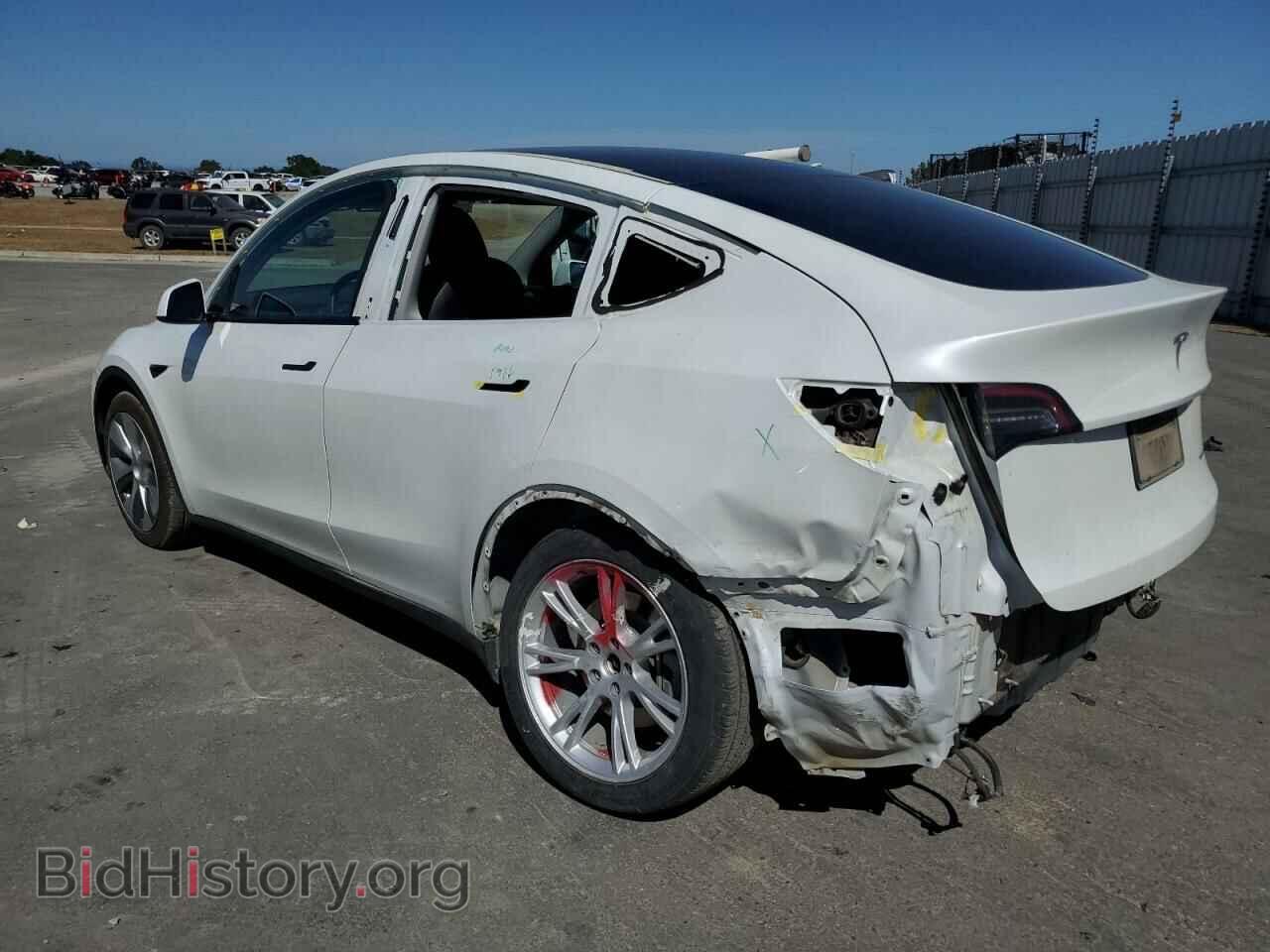 2020 TESLA MODEL Y - VIN: 5YJYGDEE6LF018602 - Фото 2