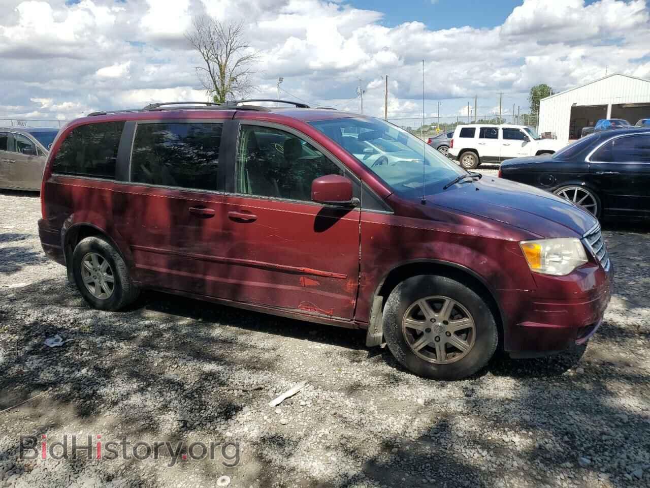 2008 CHRYSLER MINIVAN - VIN: 2A8HR54P48R663532 - Фото 4