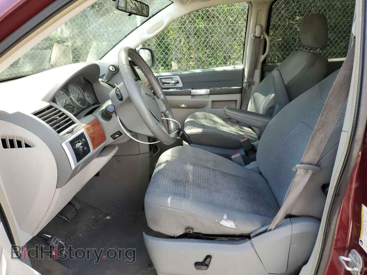 2008 CHRYSLER MINIVAN - VIN: 2A8HR54P48R663532 - Фото 7