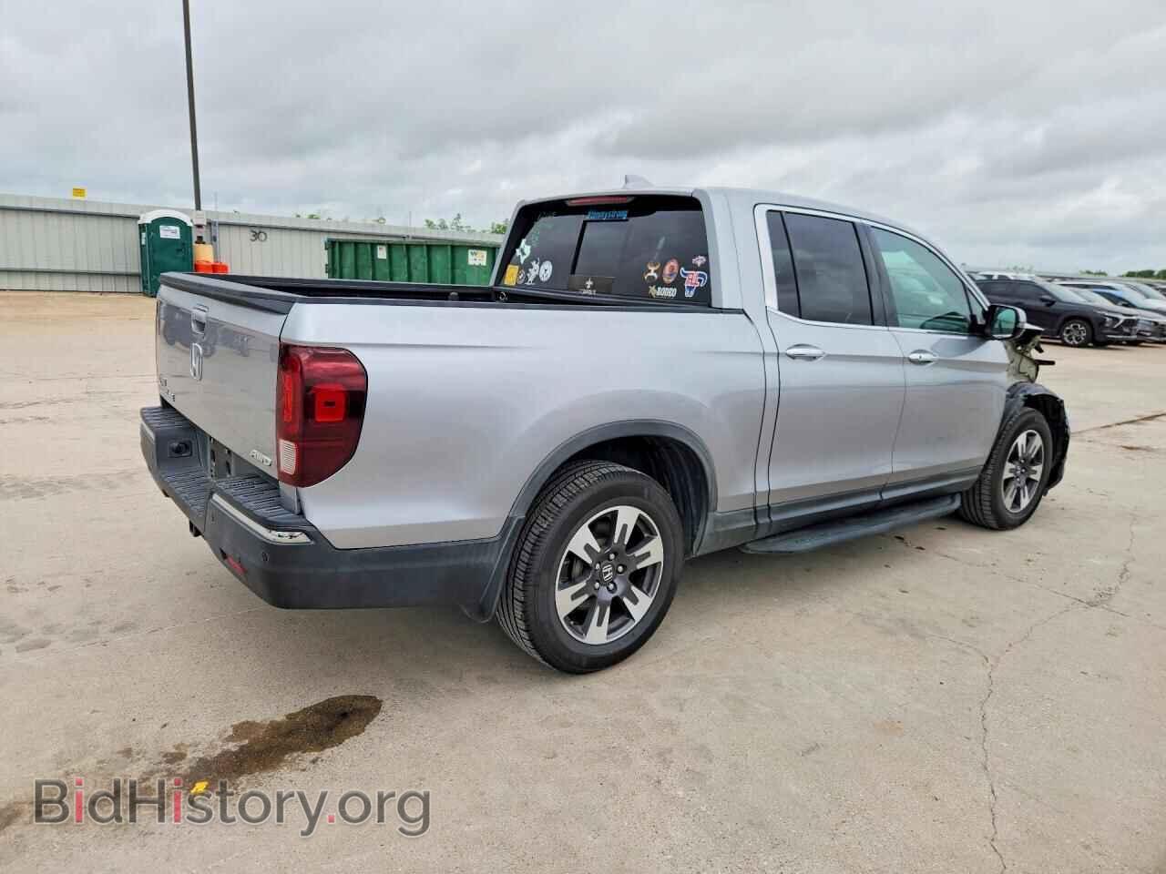 2017 HONDA RIDGELINE - VIN: 5FPYK3F78HB029060 - Фото 3