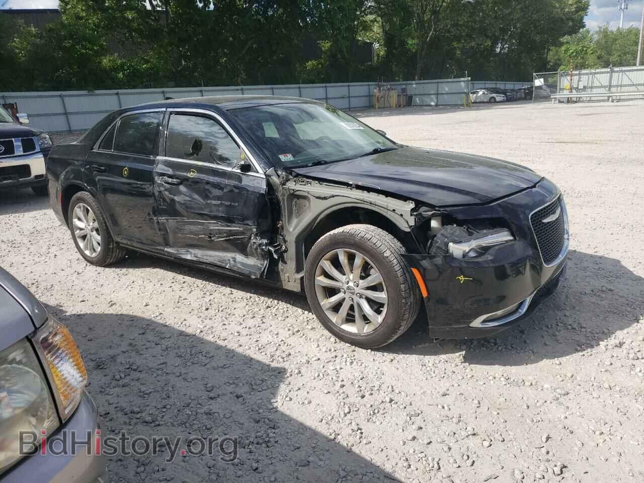 2016 CHRYSLER 300 - VIN: 2C3CCARGXGH208374 - Фото 4