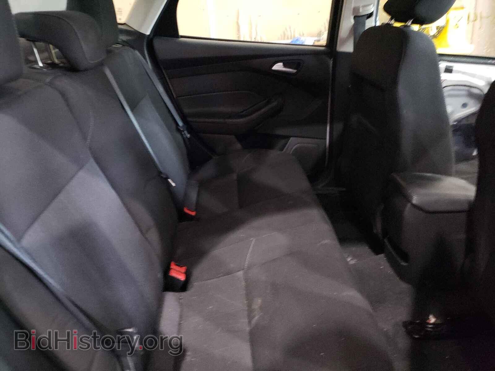 2016 FORD FOCUS - VIN: 1FADP3F2XGL393138 - Photo 6