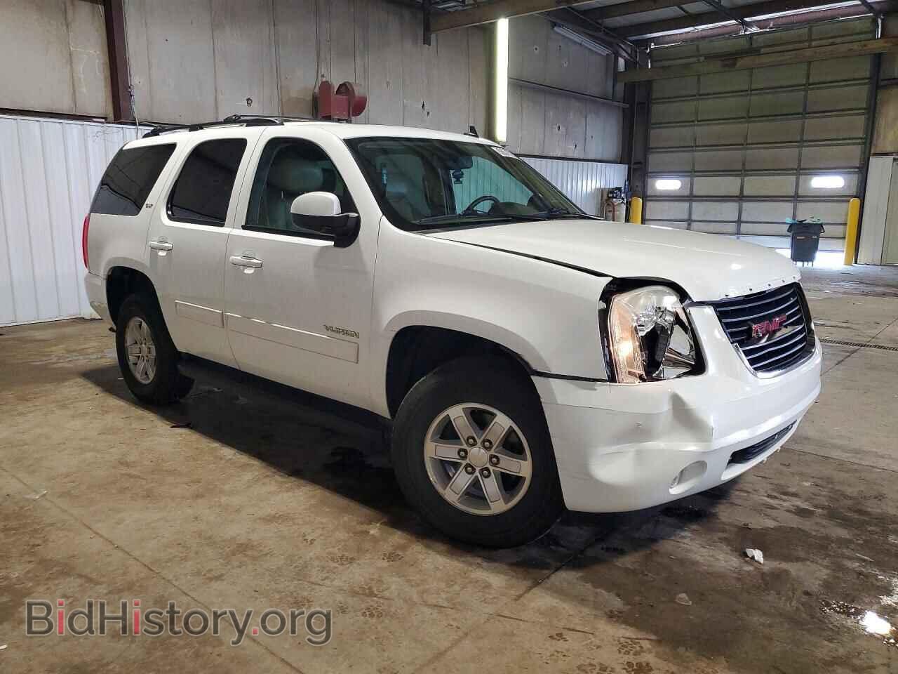 2011 GMC YUKON - VIN: 1GKS2CE06BR357683 - Photo 4
