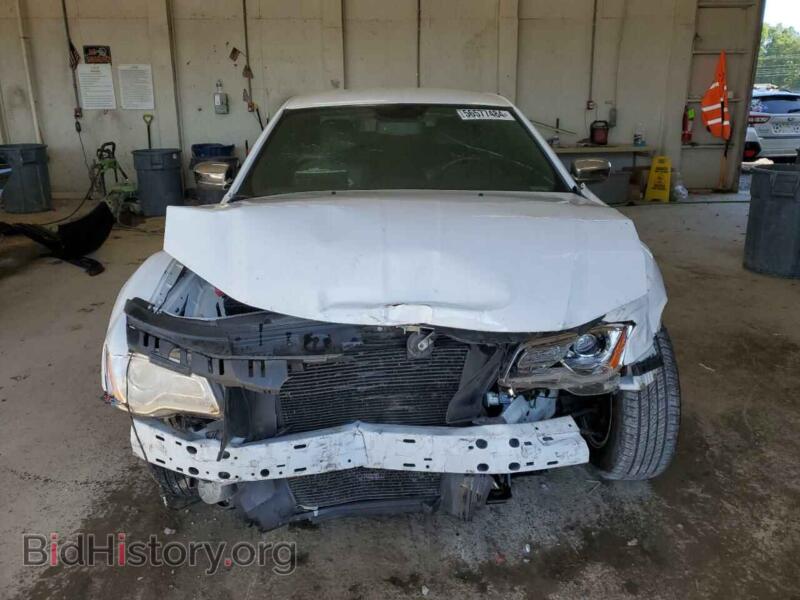 2014 Chrysler 300 (VIN 2C3CCAAG3EH322645) — фото 5 из 13
