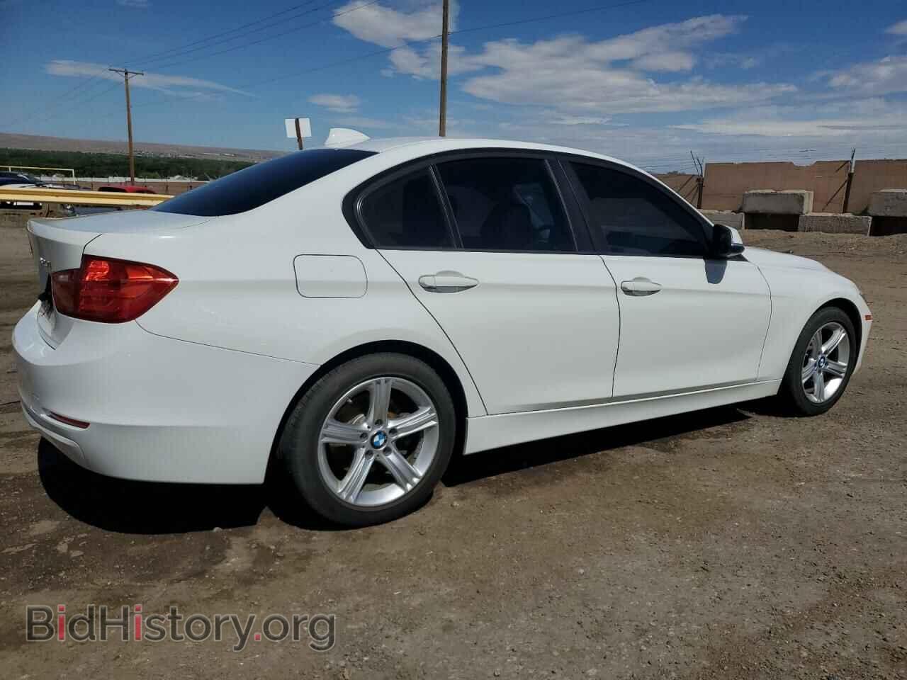 2015 BMW 3 SERIES - VIN: WBA3B1C51FP681223 - Photo 3
