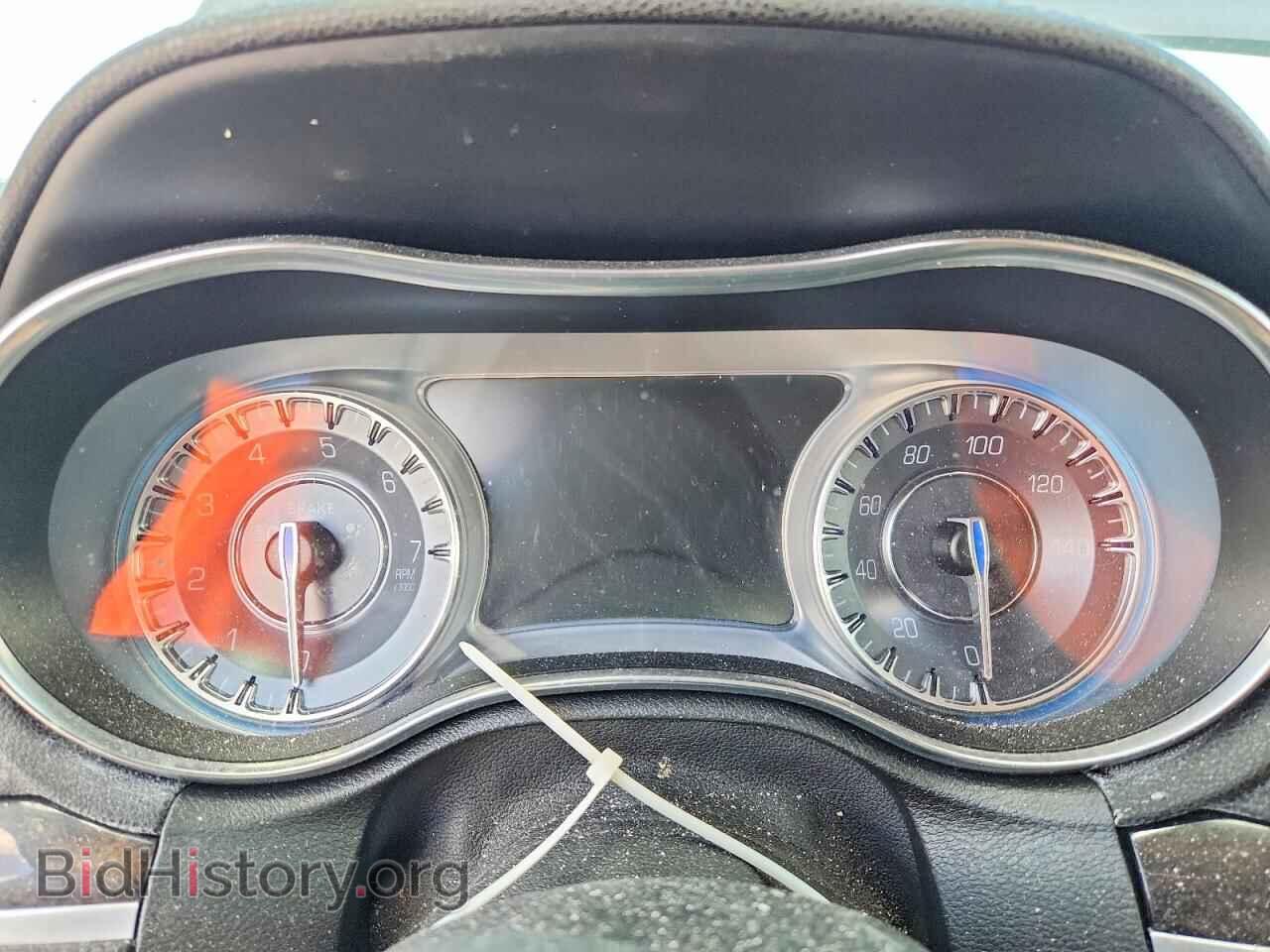2018 CHRYSLER 300 - VIN: 2C3CCAEG6JH170316 - Фото 9