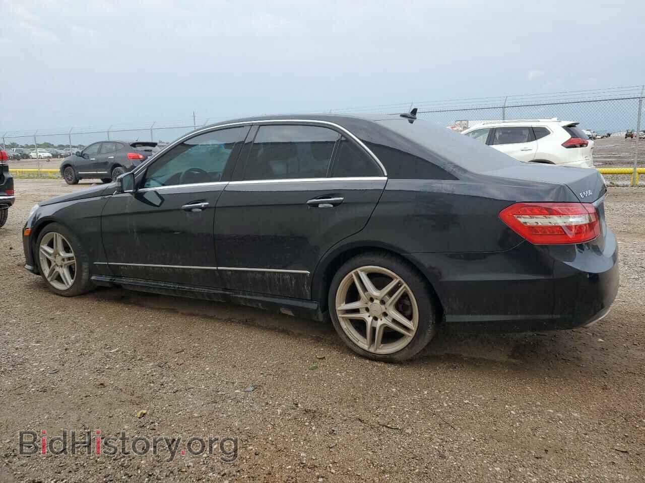 2011 MERCEDES-BENZ E-CLASS - VIN: WDDHF7CB2BA502275 - Фото 2