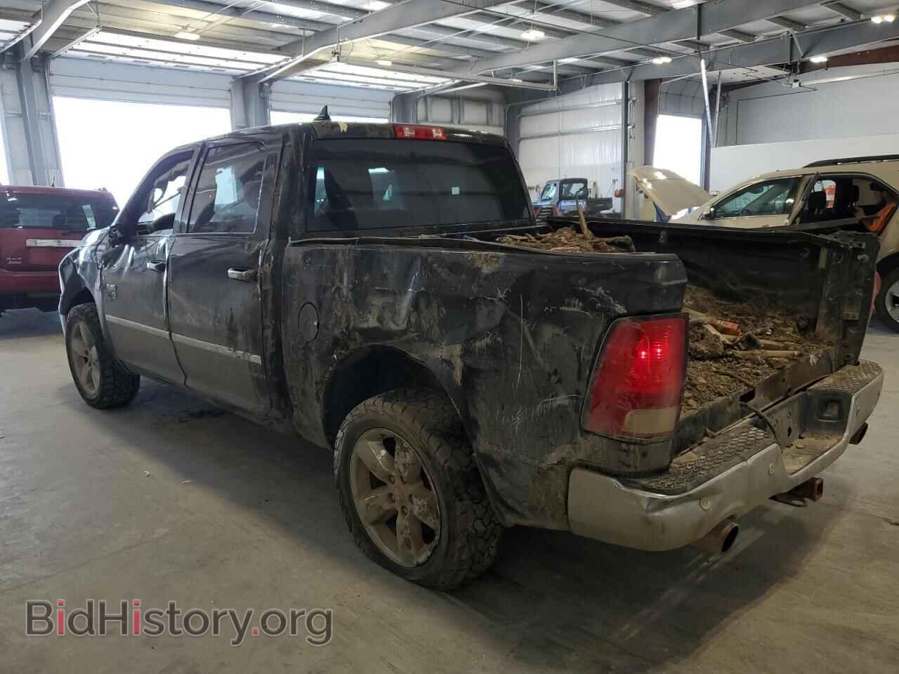 2016 RAM 1500 - VIN: 1C6RR7LT0GS111973 - Фото 2