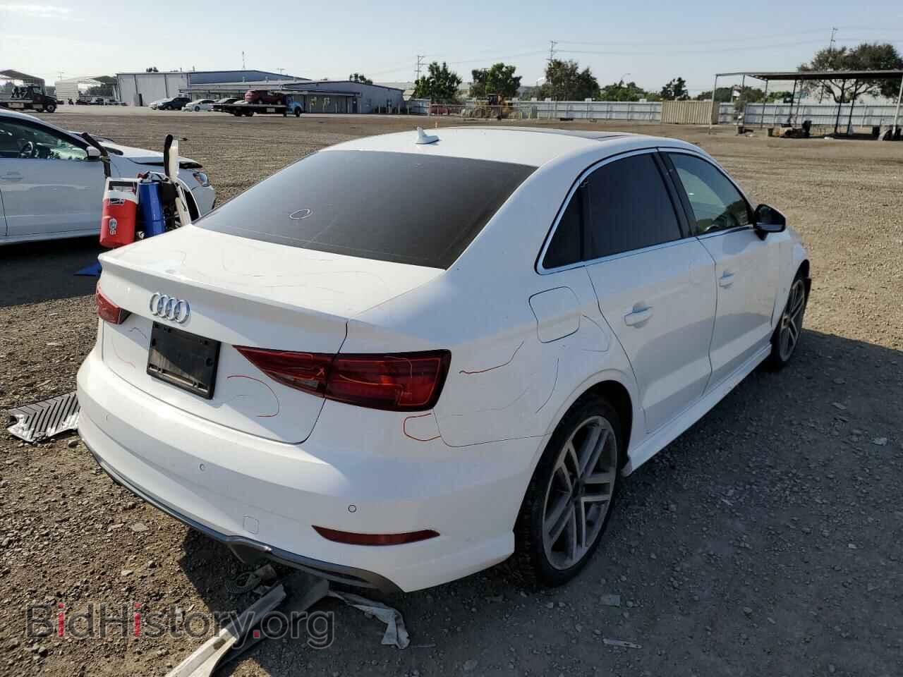 2018 AUDI A3 - VIN: WAUGUGFF0J1068993 - Фото 4