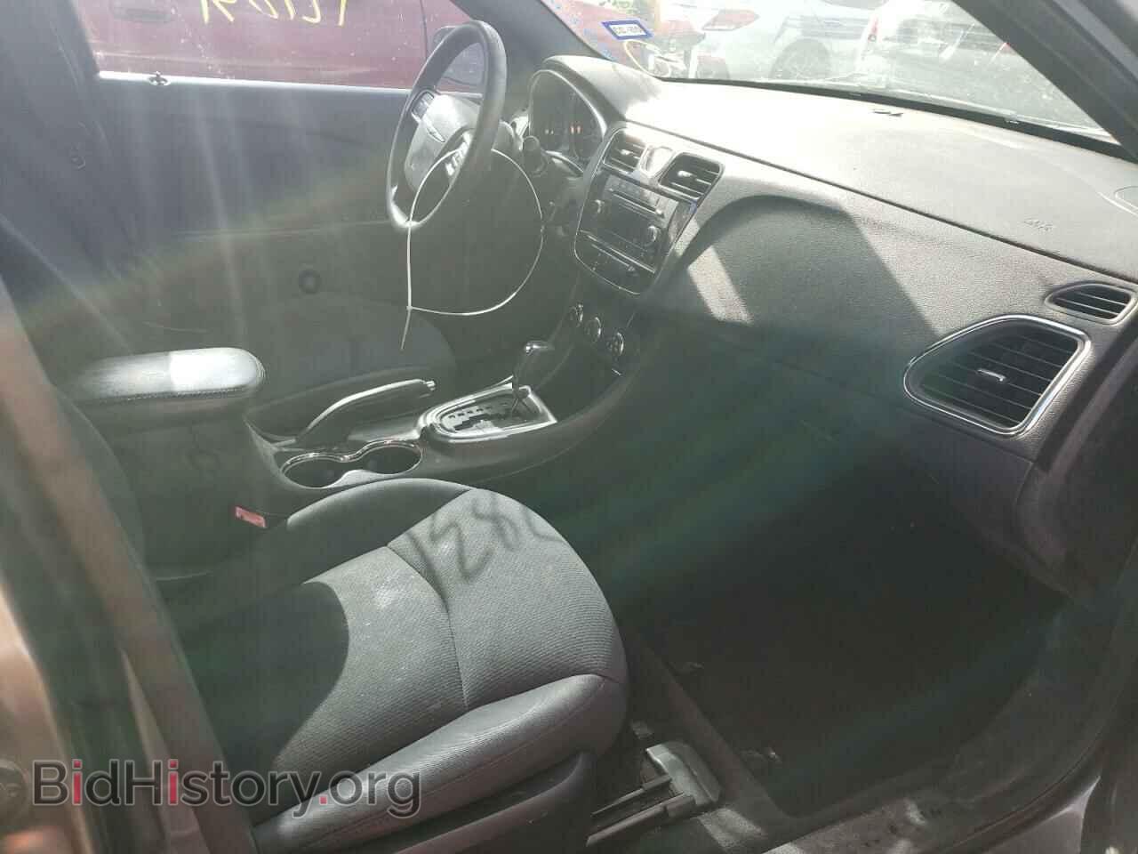 2013 CHRYSLER 200 - VIN: 1C3CCBAB3DN704514 - Фото 5