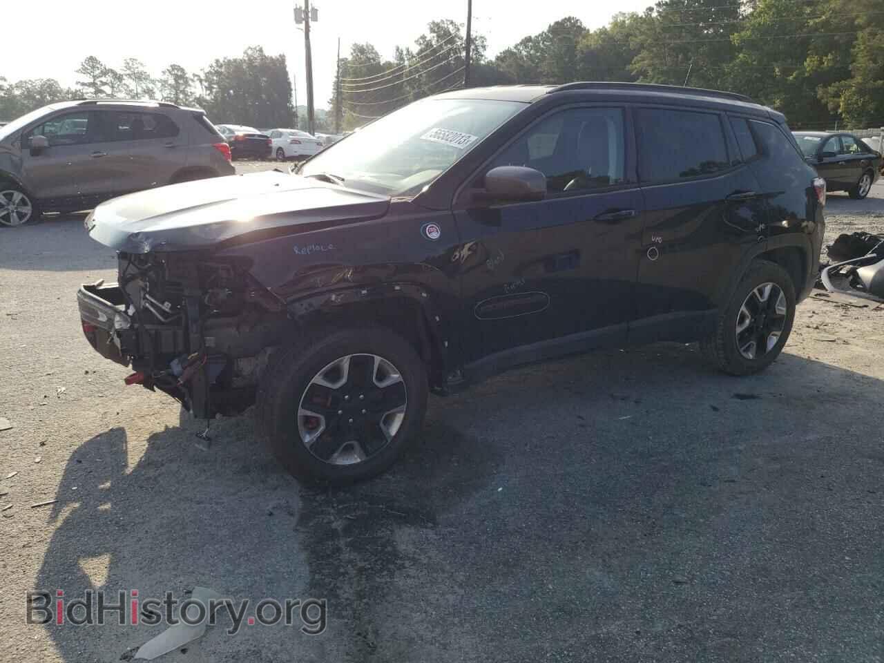 Фотография 3C4NJDDB5HT640371 - JEEP COMPASS 2017