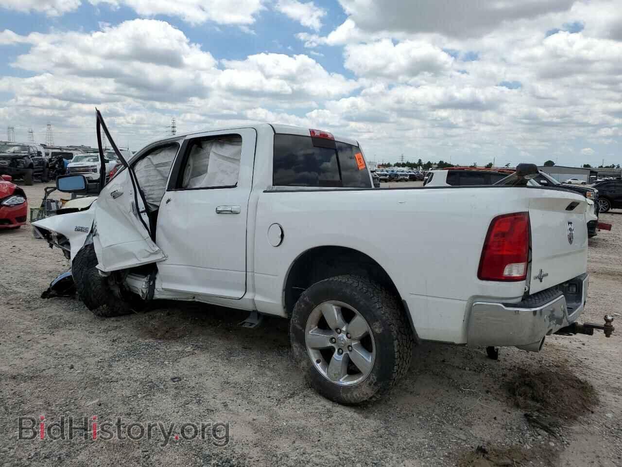 2016 RAM 1500 - VIN: 3C6RR6LT0GG292333 - Фото 2