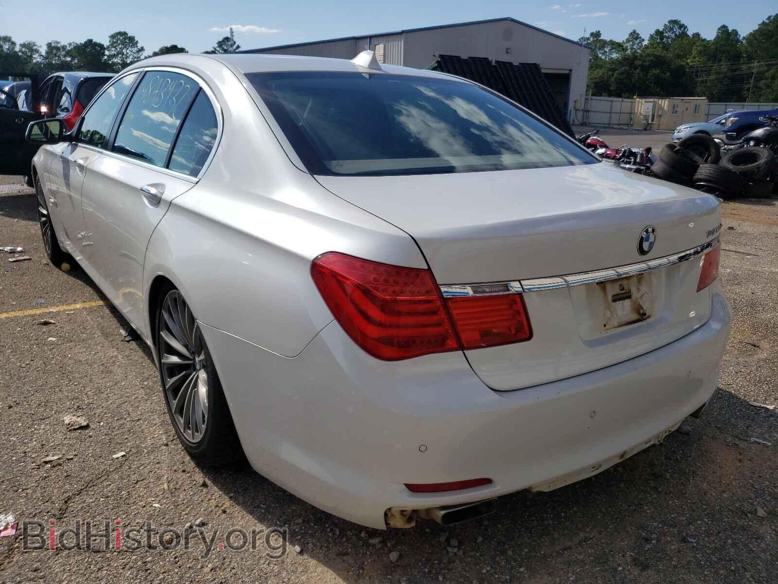 2011 BMW 7 SERIES - VIN: WBAKB4C50BC574002 - Фото 3