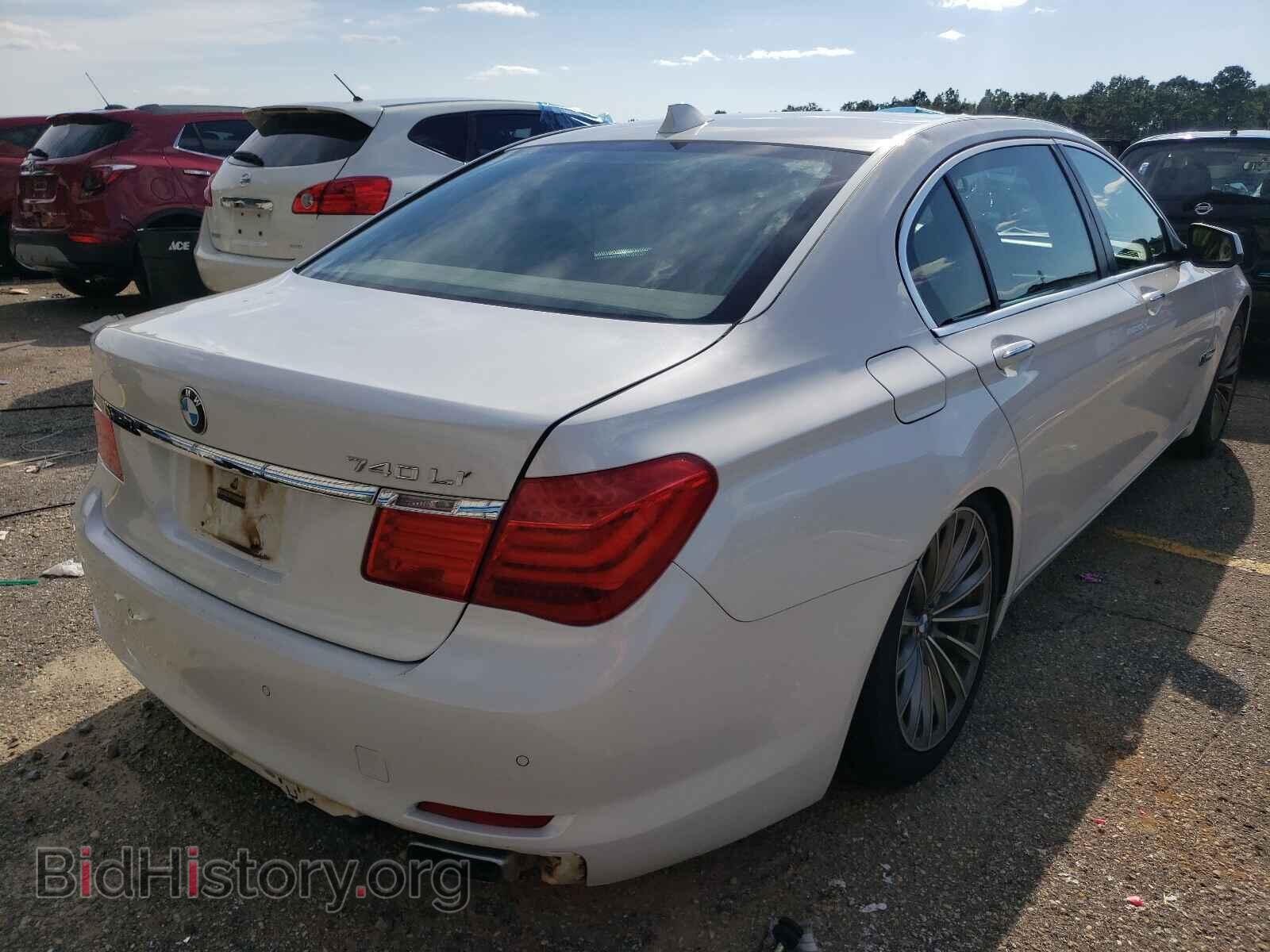 2011 BMW 7 SERIES - VIN: WBAKB4C50BC574002 - Фото 4