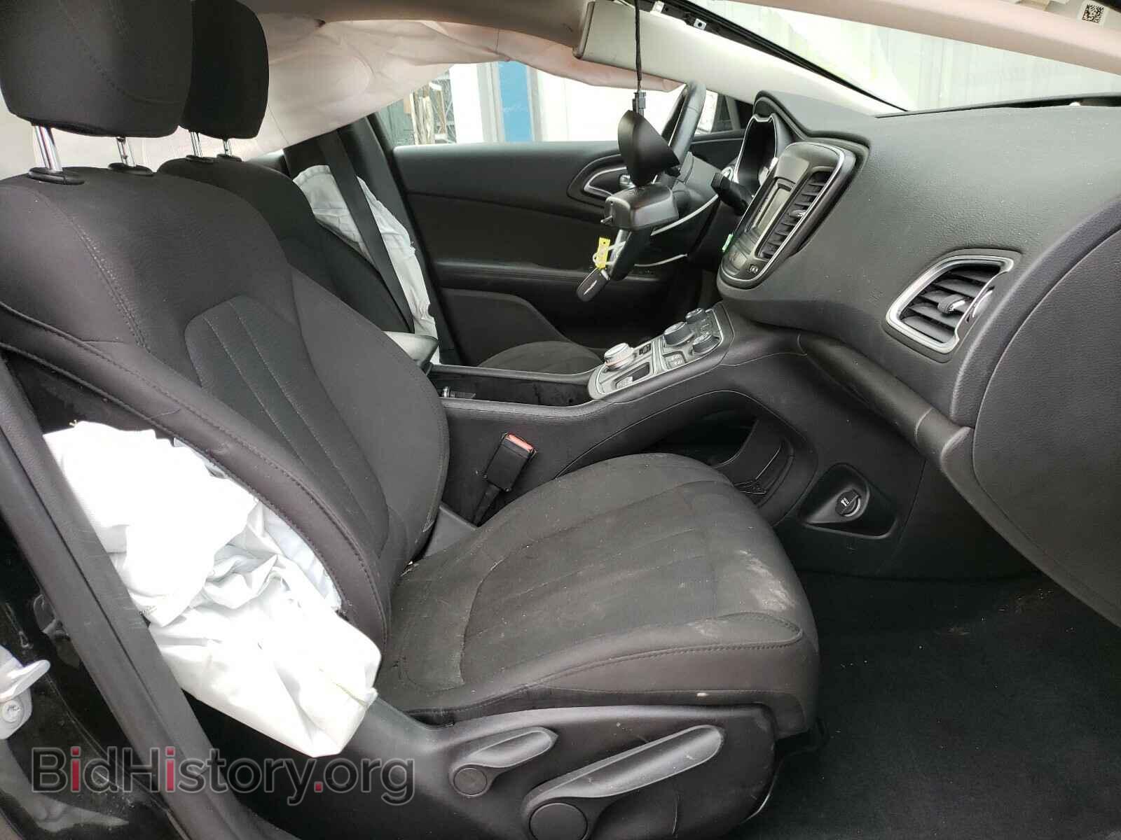 2016 CHRYSLER 200 - VIN: 1C3CCCAB4GN111304 - Фото 5