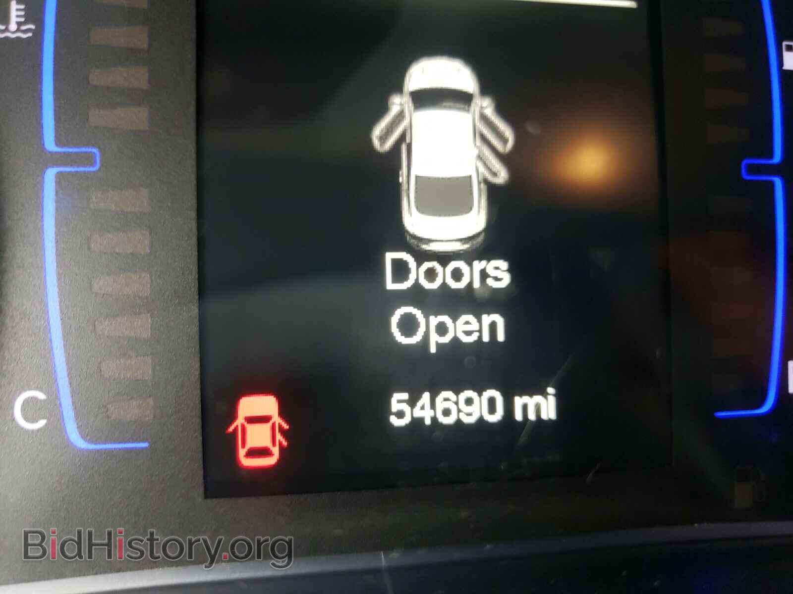 2016 CHRYSLER 200 - VIN: 1C3CCCAB4GN111304 - Фото 8