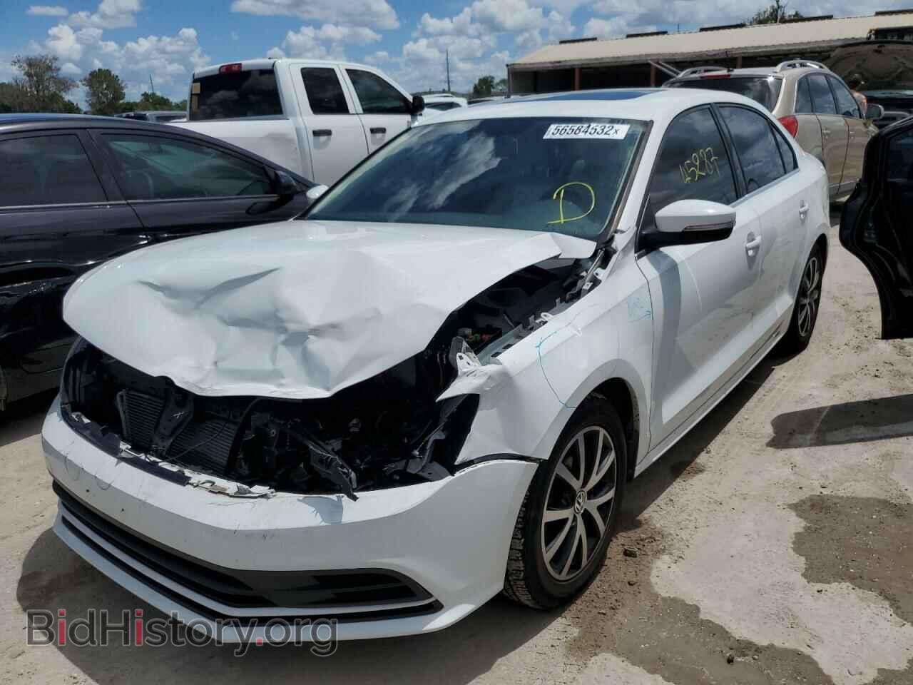 2017 VOLKSWAGEN JETTA - VIN: 3VWDB7AJ3HM319829 - Photo 2