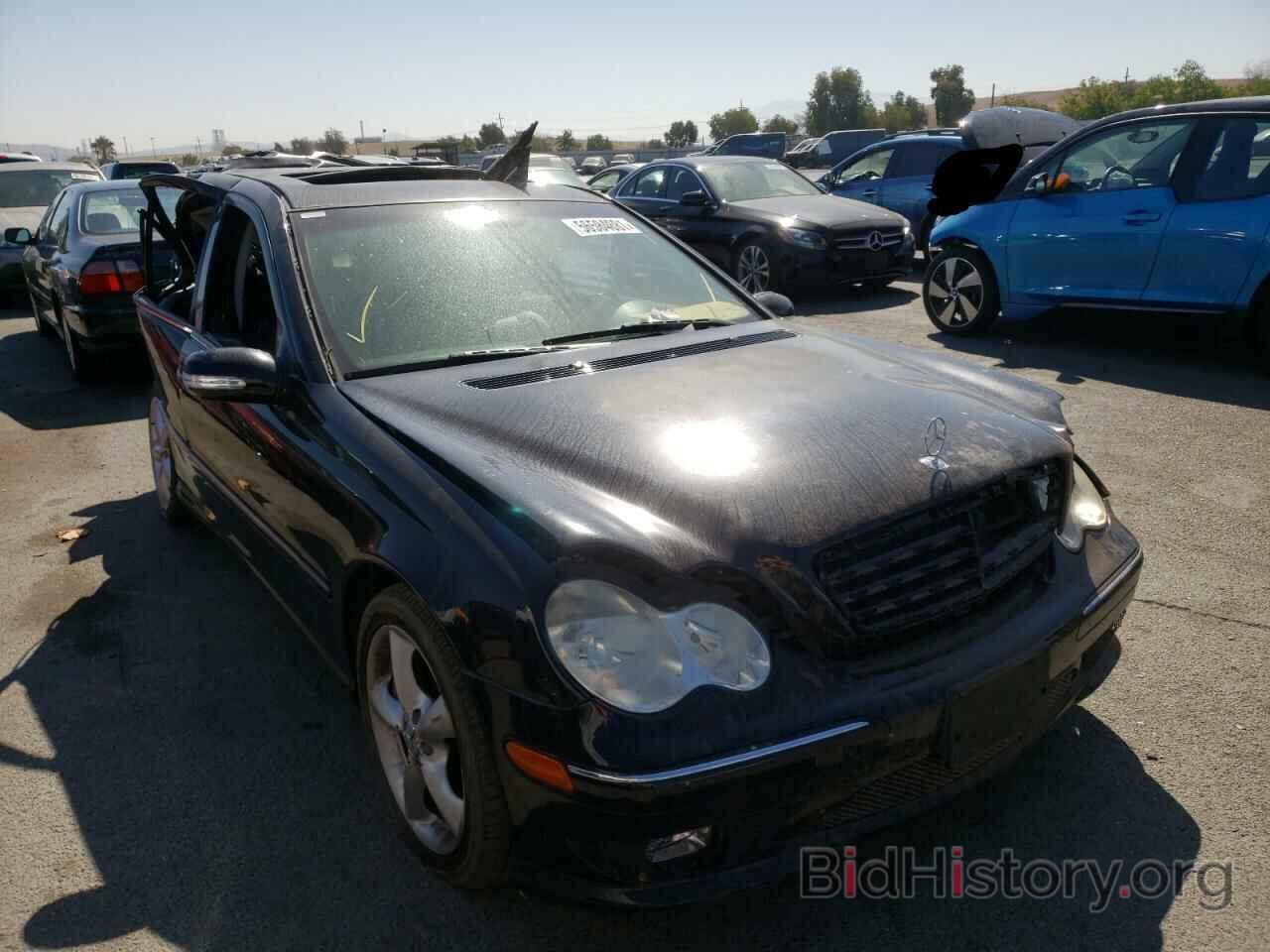 Photo WDBRF52H96A890683 - MERCEDES-BENZ C-CLASS 2006