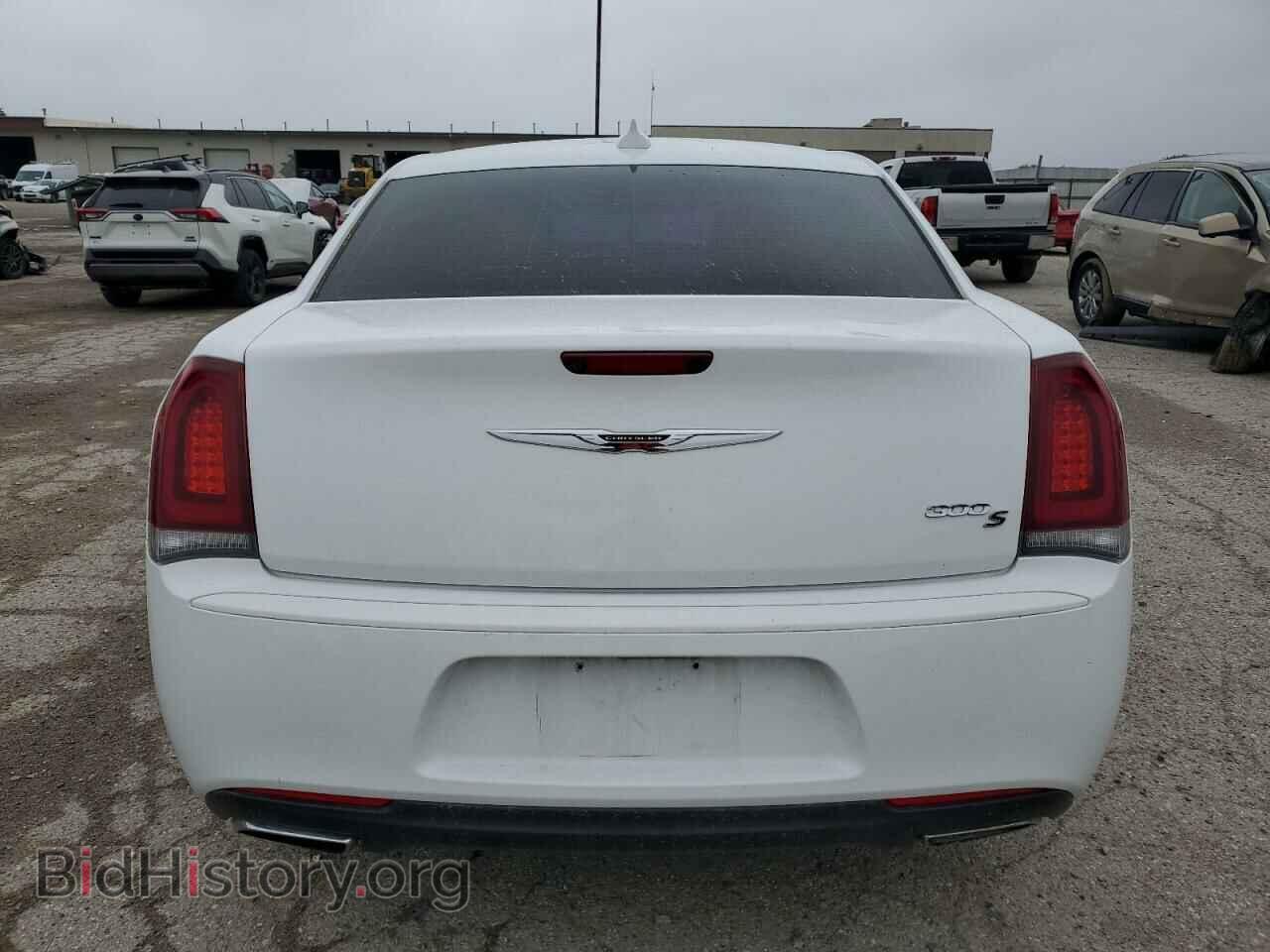 2017 CHRYSLER 300 - VIN: 2C3CCABGXHH662829 - Фото 6