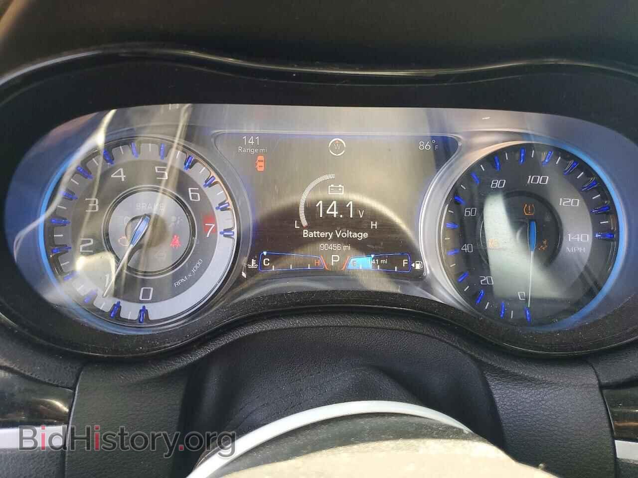 2017 CHRYSLER 300 - VIN: 2C3CCAGG6HH508305 - Фото 9