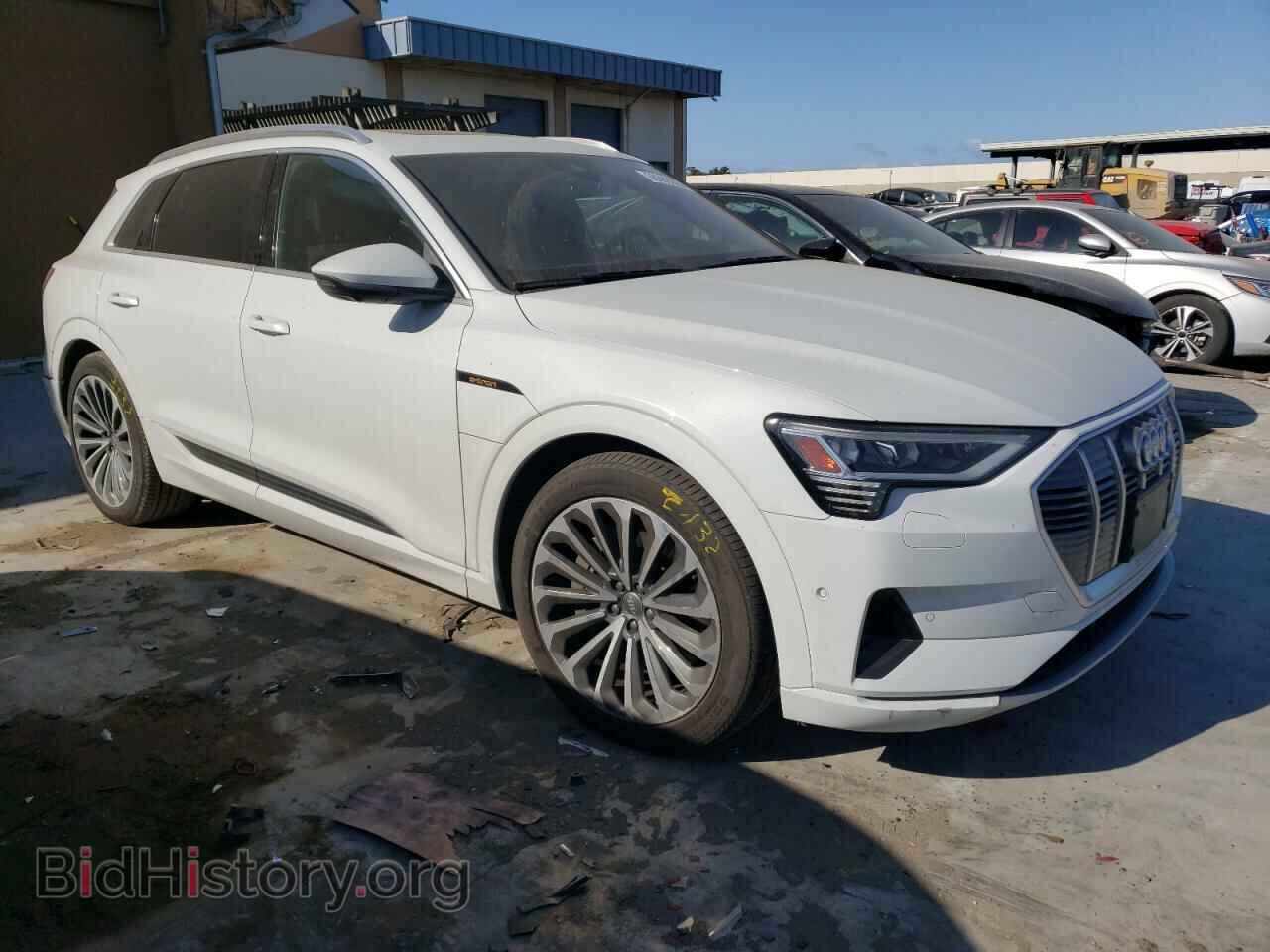2019 AUDI E-TRON - VIN: WA1VABGE9KB010799 - Photo 4