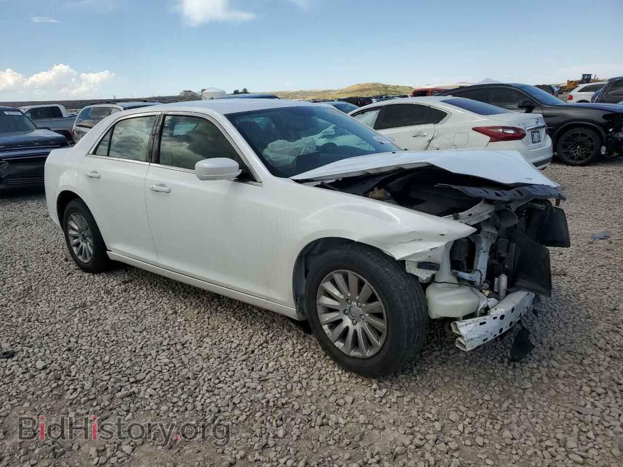 2014 CHRYSLER 300 - VIN: 2C3CCAAG2EH127829 - Фото 4