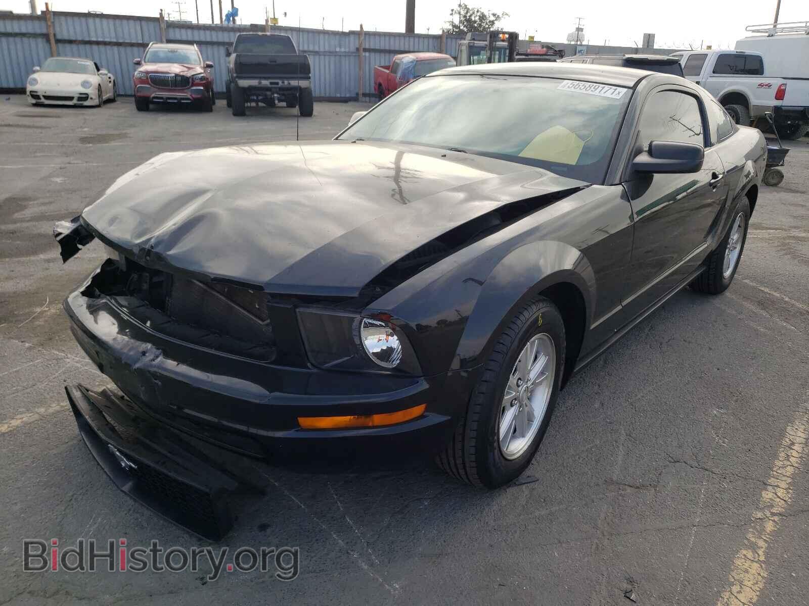 2007 FORD MUSTANG - VIN: 1ZVFT80N175282512 - Фото 2