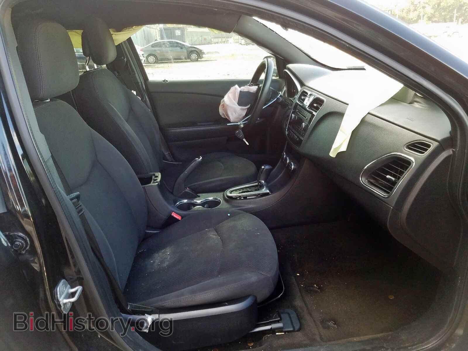 2012 CHRYSLER 200 - VIN: 1C3CCBAB5CN228930 - Фото 5