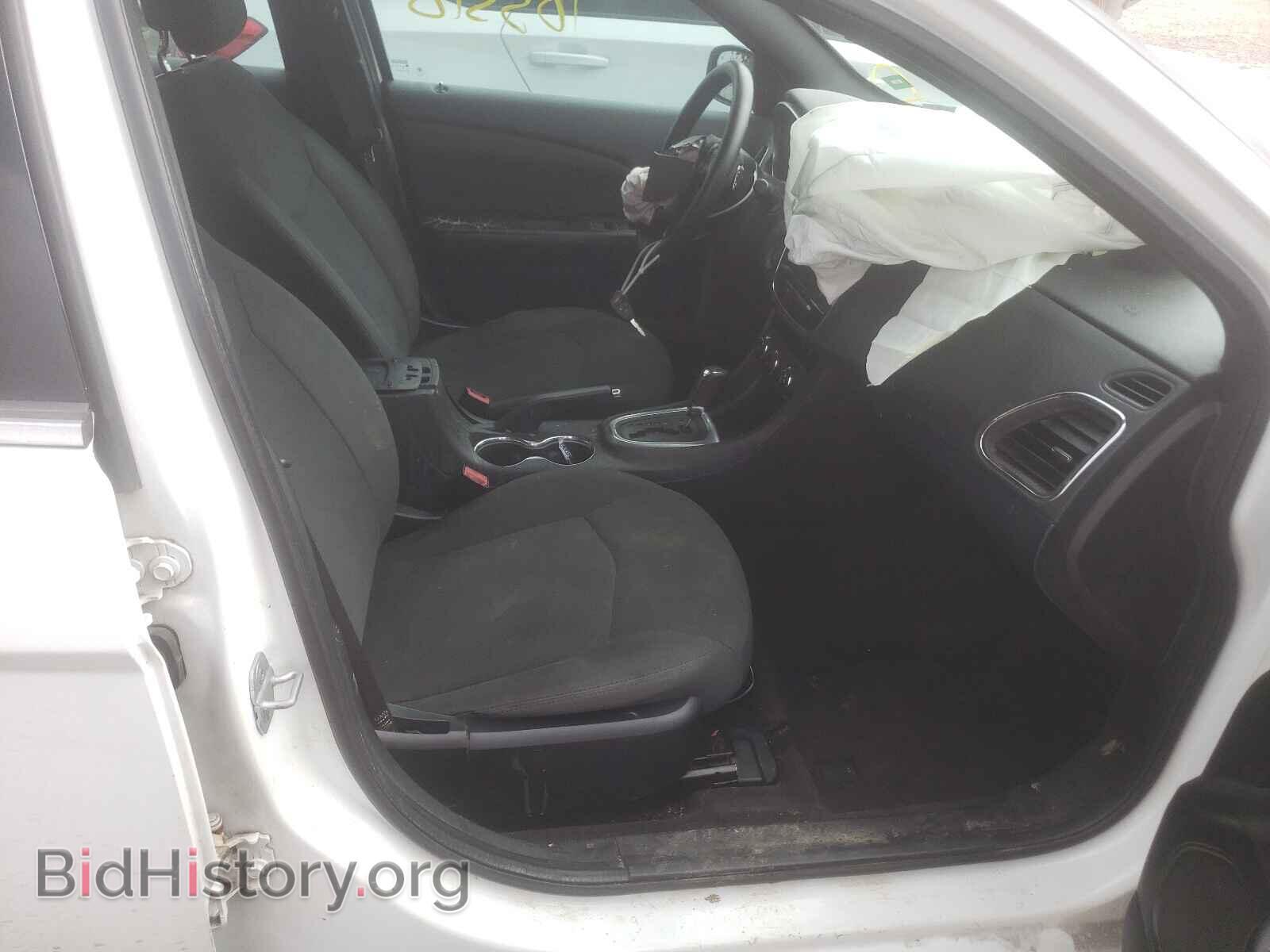 2012 CHRYSLER 200 - VIN: 1C3CCBAB6CN113673 - Фото 5