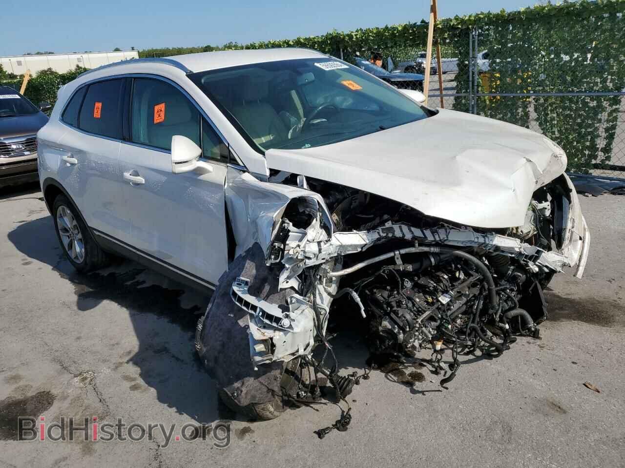 2017 LINCOLN MKC - VIN: 5LMCJ2C97HUL08456 - Photo 4