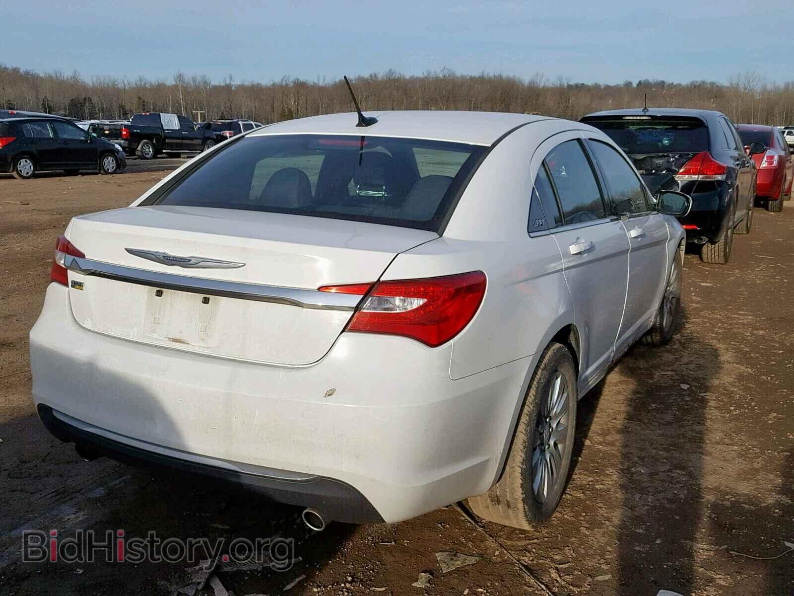 2013 CHRYSLER 200 - VIN: 1C3CCBAG6DN599804 - Фото 4