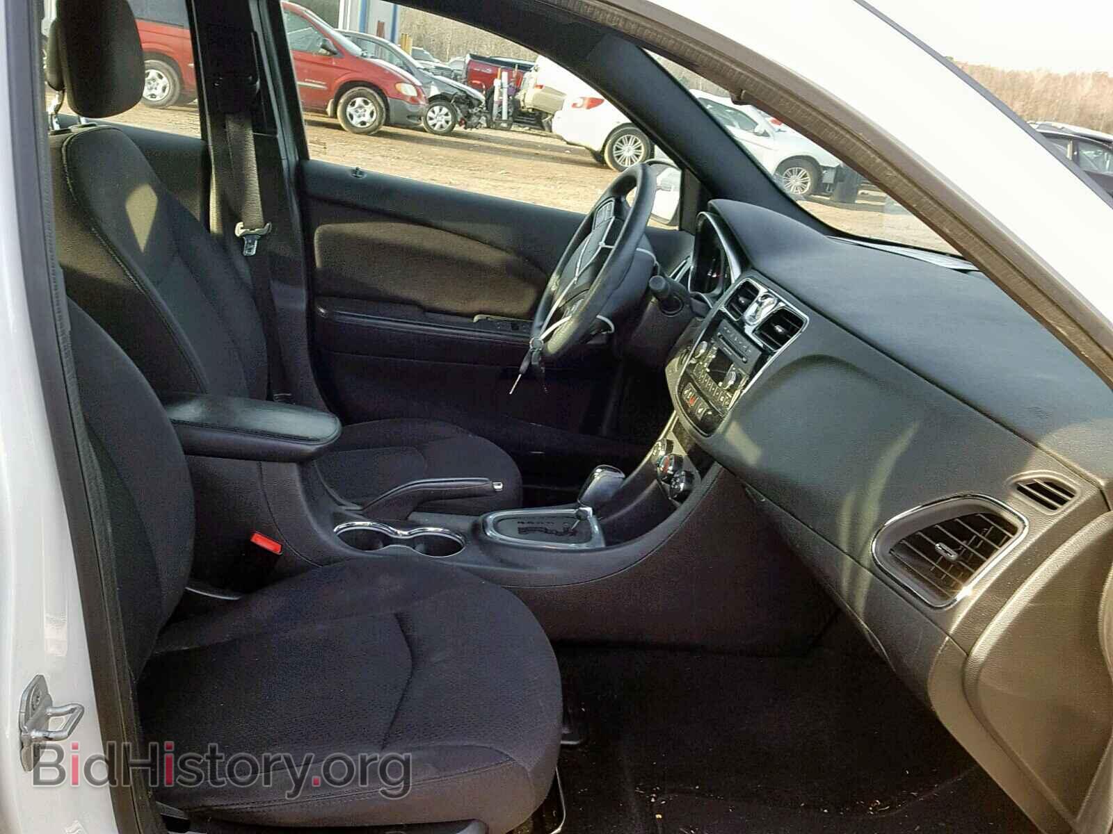 2013 CHRYSLER 200 - VIN: 1C3CCBAG6DN599804 - Фото 5