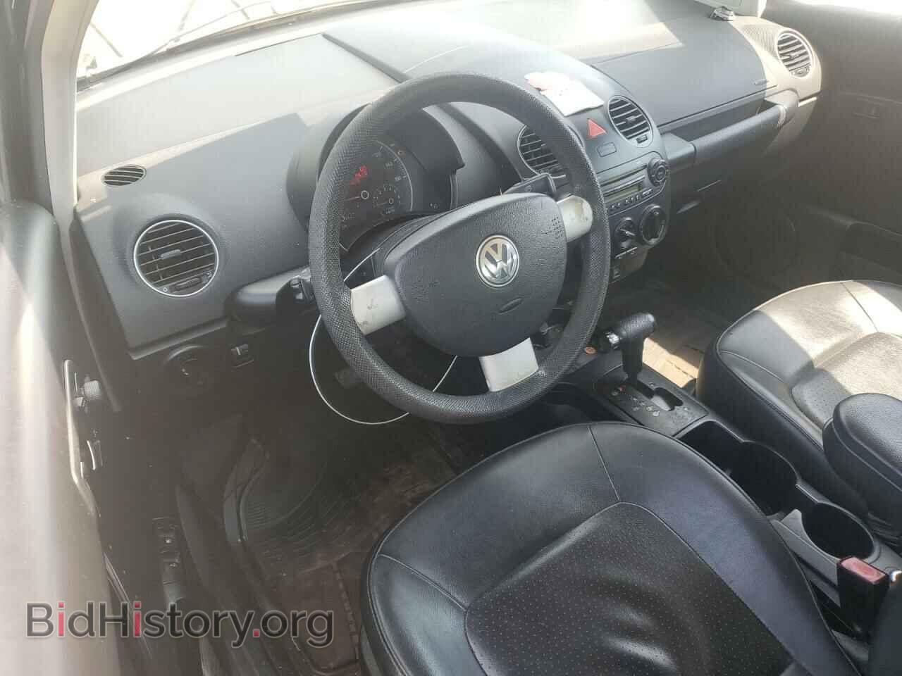 2010 VOLKSWAGEN BEETLE - VIN: 3VWPG3AG1AM018462 - Фото 8