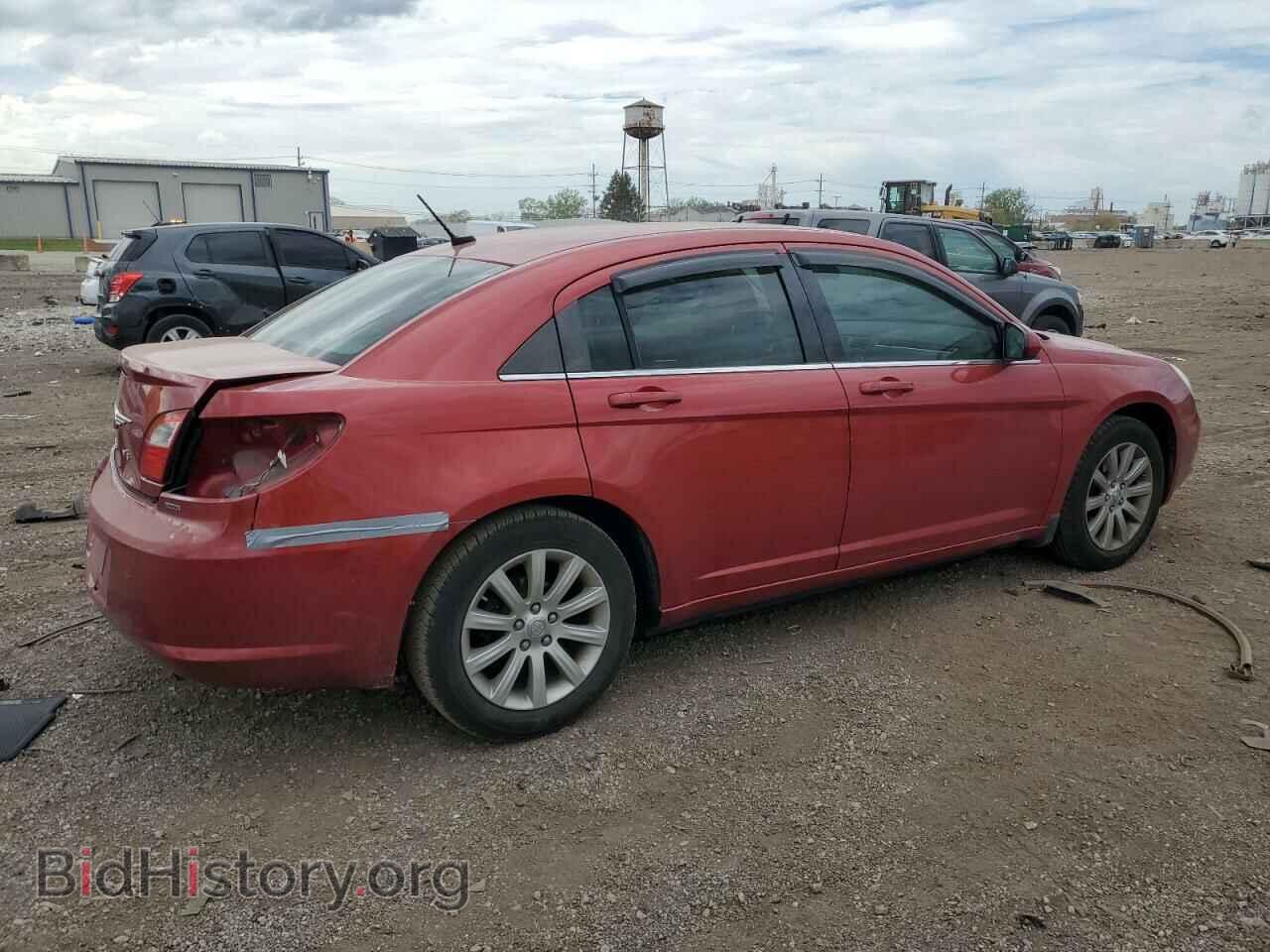 2010 CHRYSLER SEBRING - VIN: 1C3CC5FB4AN208787 - Фото 3
