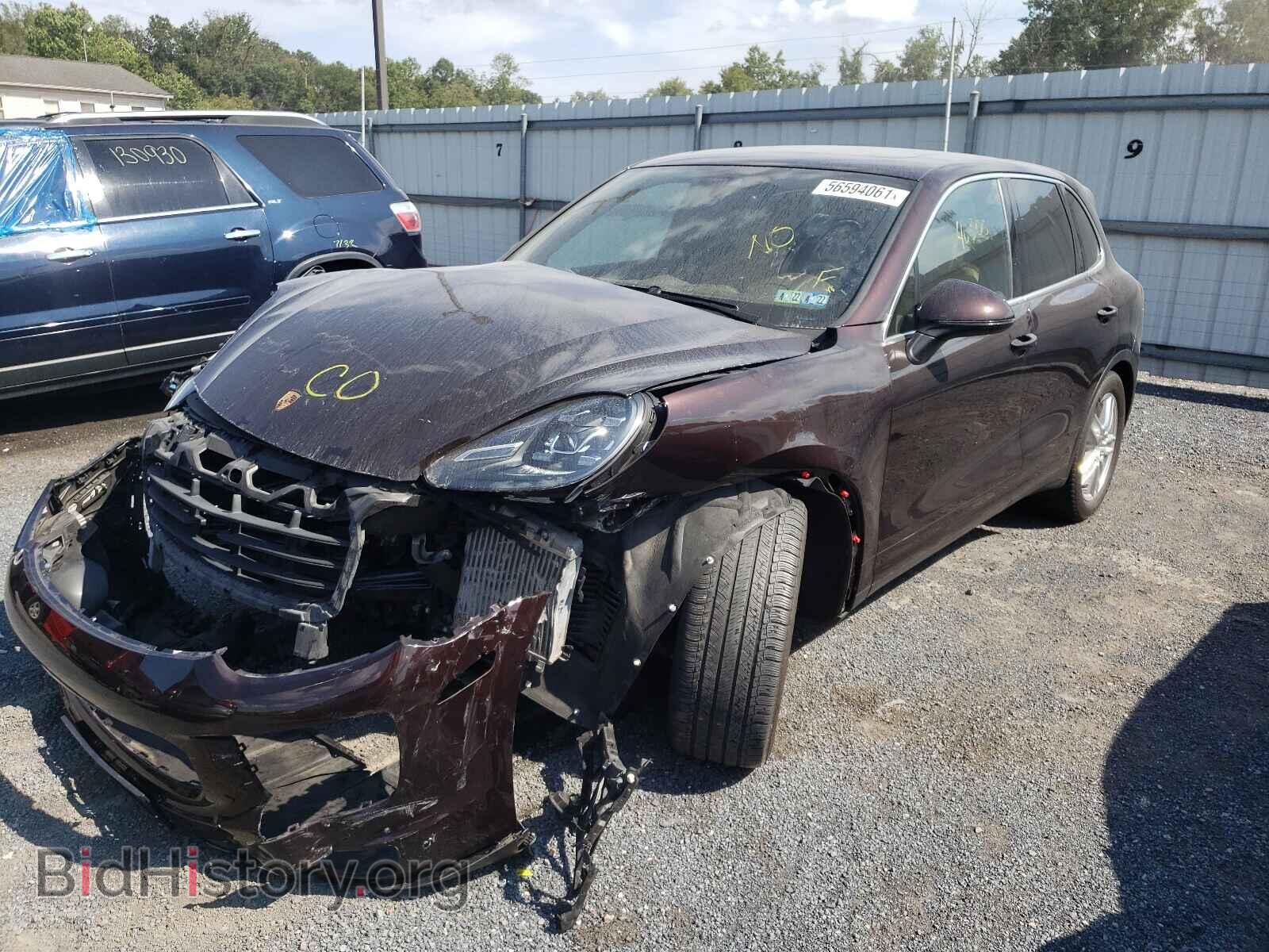 2016 PORSCHE CAYENNE - VIN: WP1AB2A23GLA95641 - Фото 2