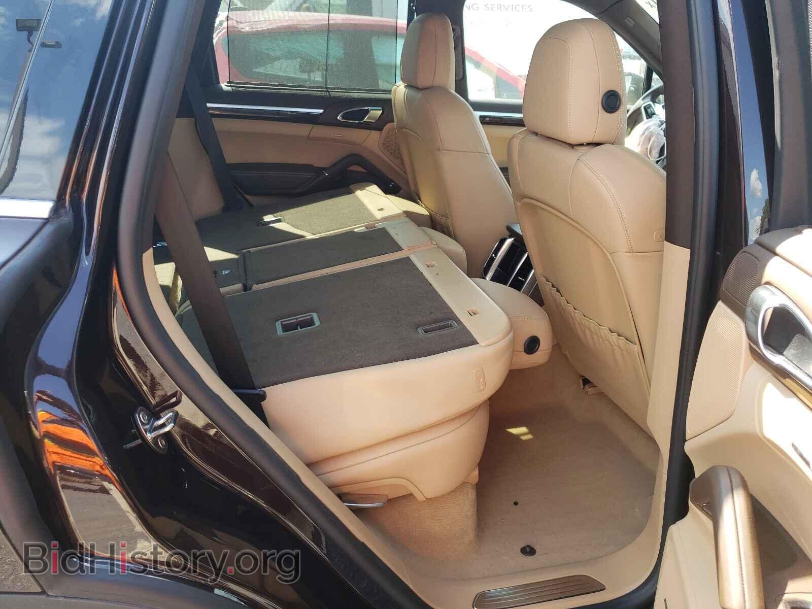 2016 PORSCHE CAYENNE - VIN: WP1AB2A23GLA95641 - Фото 6