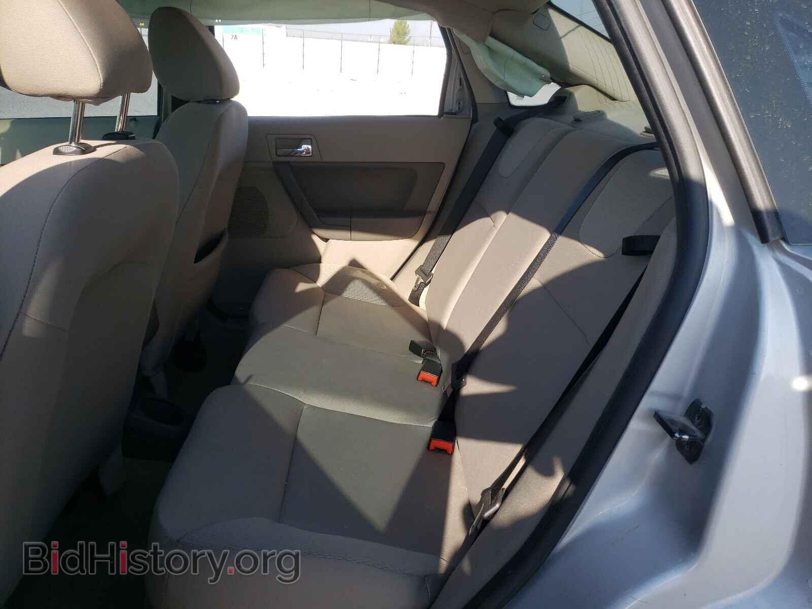 2008 FORD FOCUS - VIN: 1FAHP35N18W201117 - Фото 6