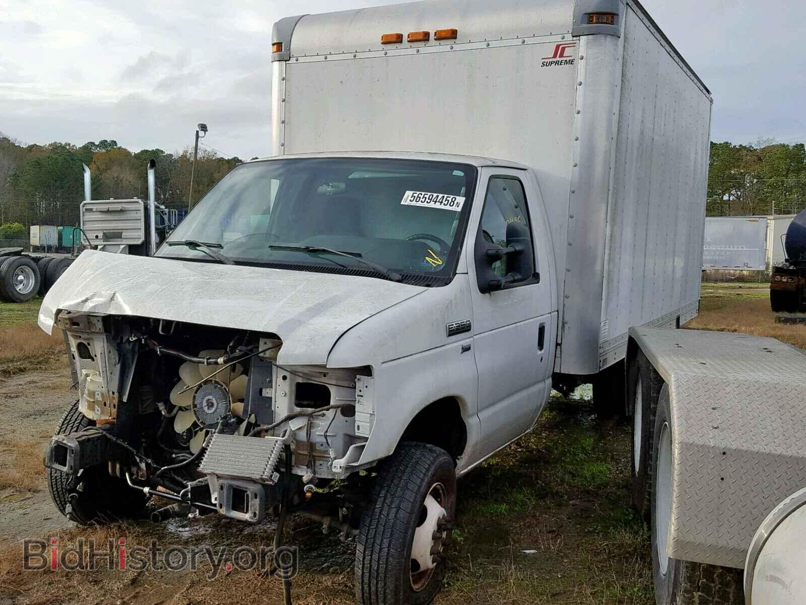 2011 FORD ECONOLINE - VIN: 1FDWE3FL4BDA16806 - Фото 2