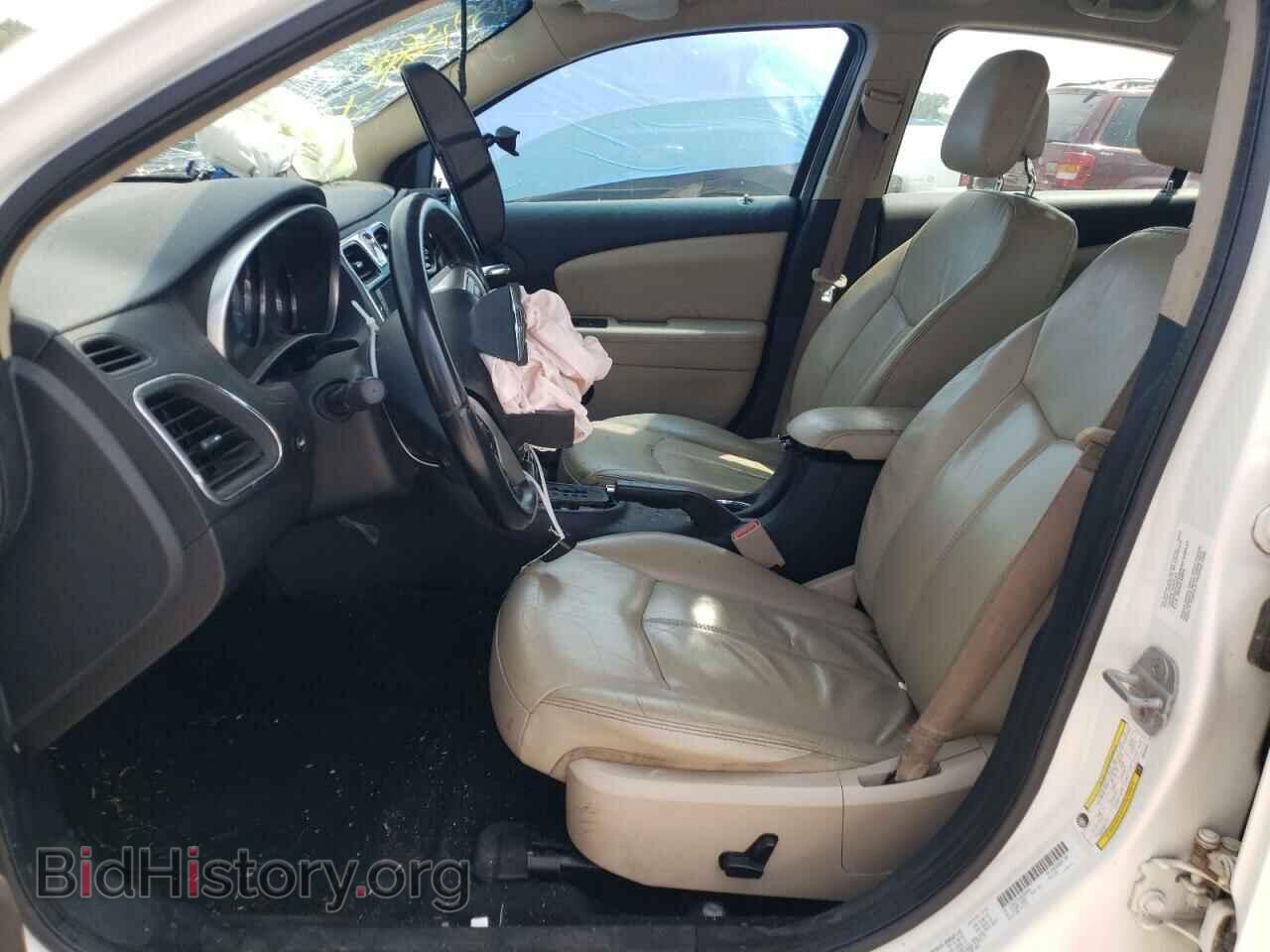 2011 CHRYSLER 200 - VIN: 1C3BC2FG1BN503000 - Photo 7