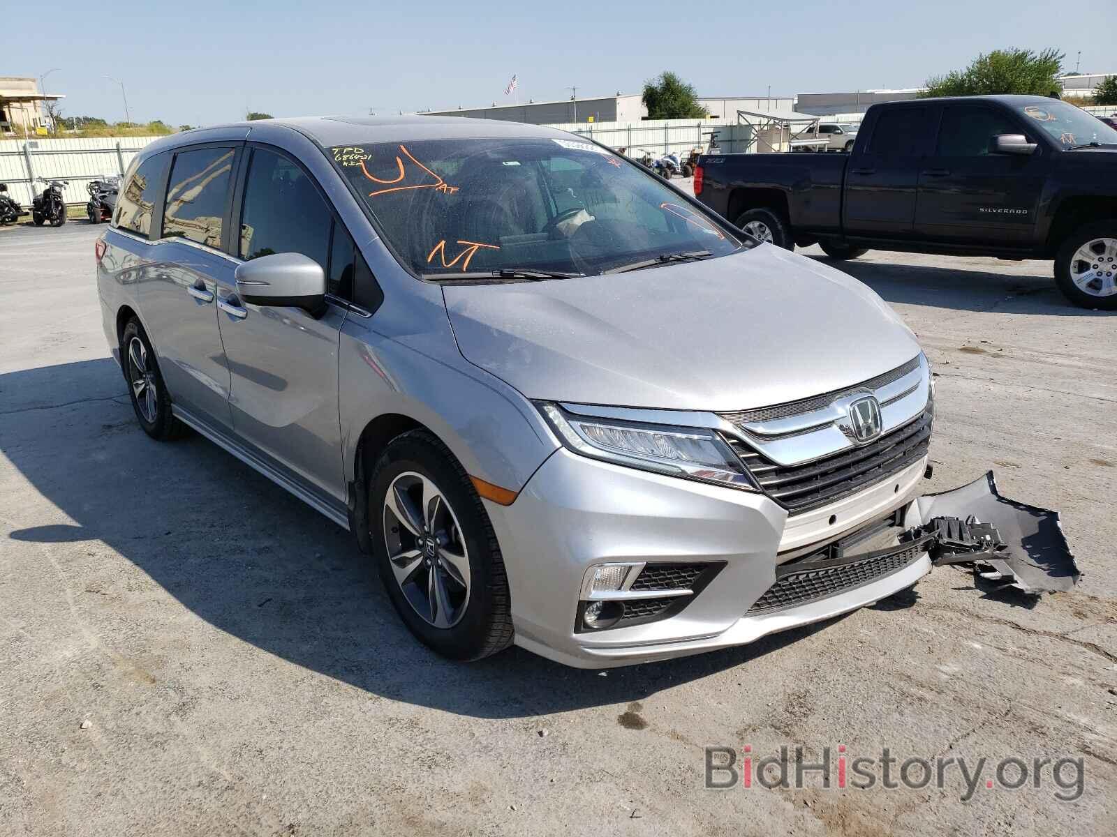 Photo 5FNRL6H80JB020120 - HONDA ODYSSEY 2018