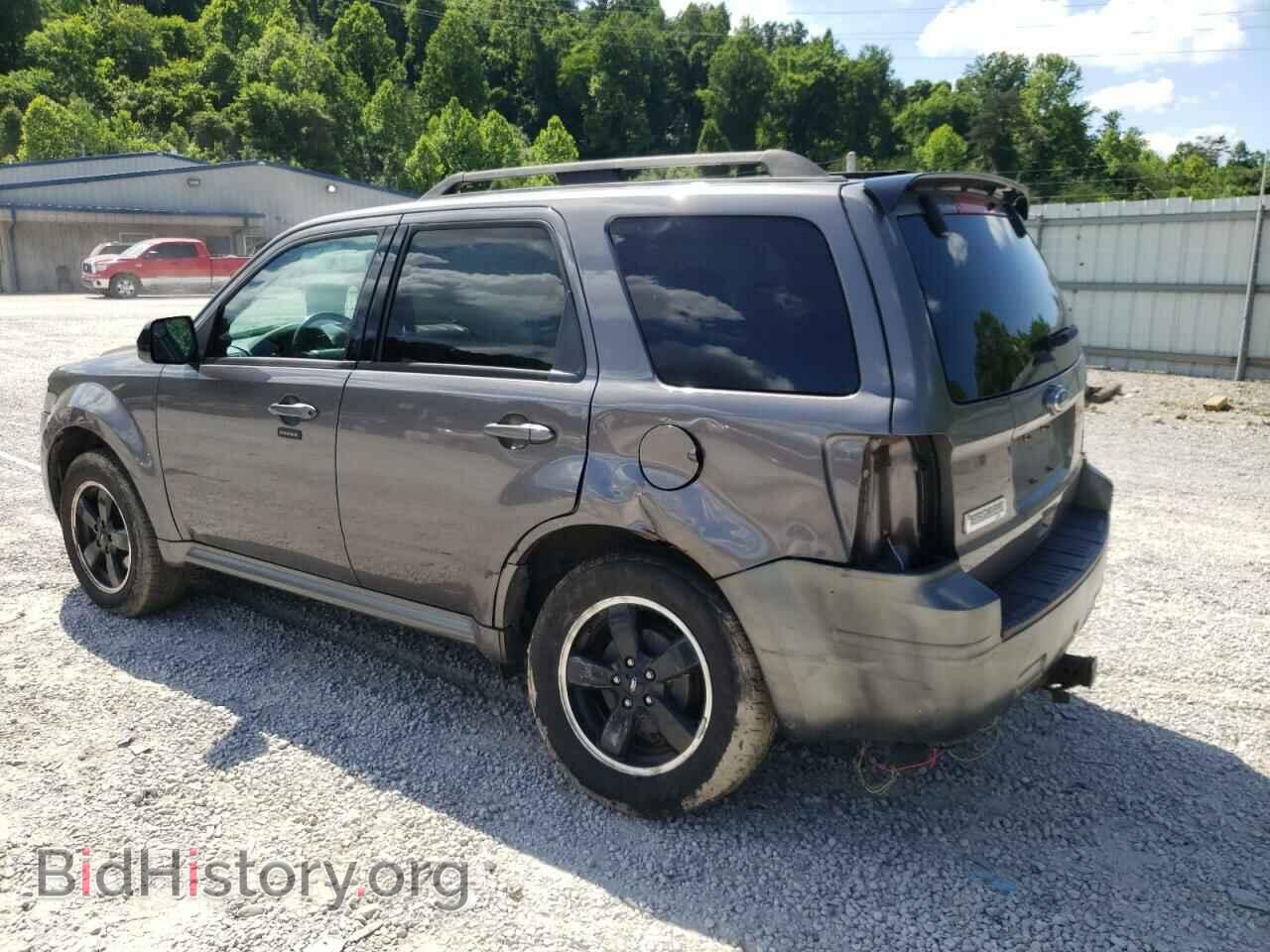 2011 FORD ESCAPE - VIN: 1FMCU0D77BKC21994 - Фото 2