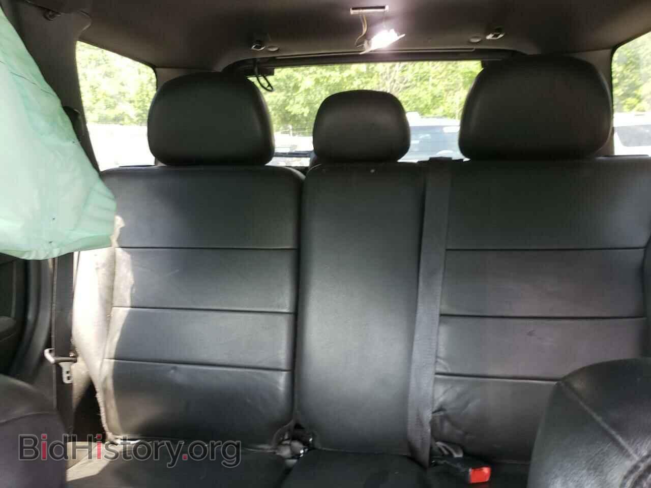 2011 FORD ESCAPE - VIN: 1FMCU0D77BKC21994 - Фото 10