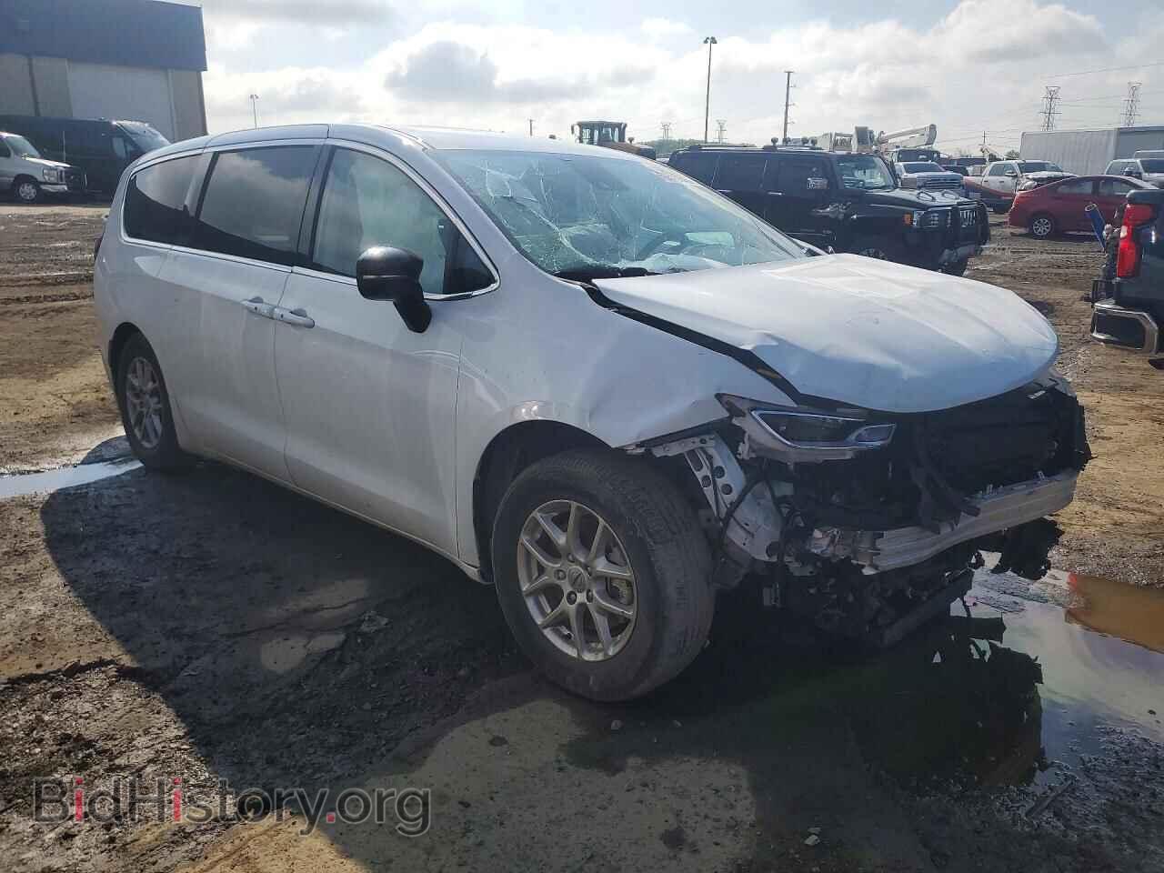 2024 CHRYSLER PACIFICA - VIN: 2C4RC1BG0RR145525 - Photo 4