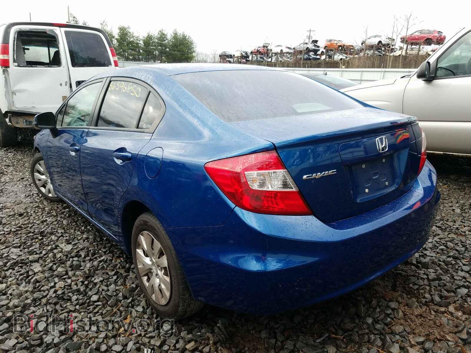2012 HONDA CIVIC - VIN: 2HGFB2F58CH579677 - Photo 3