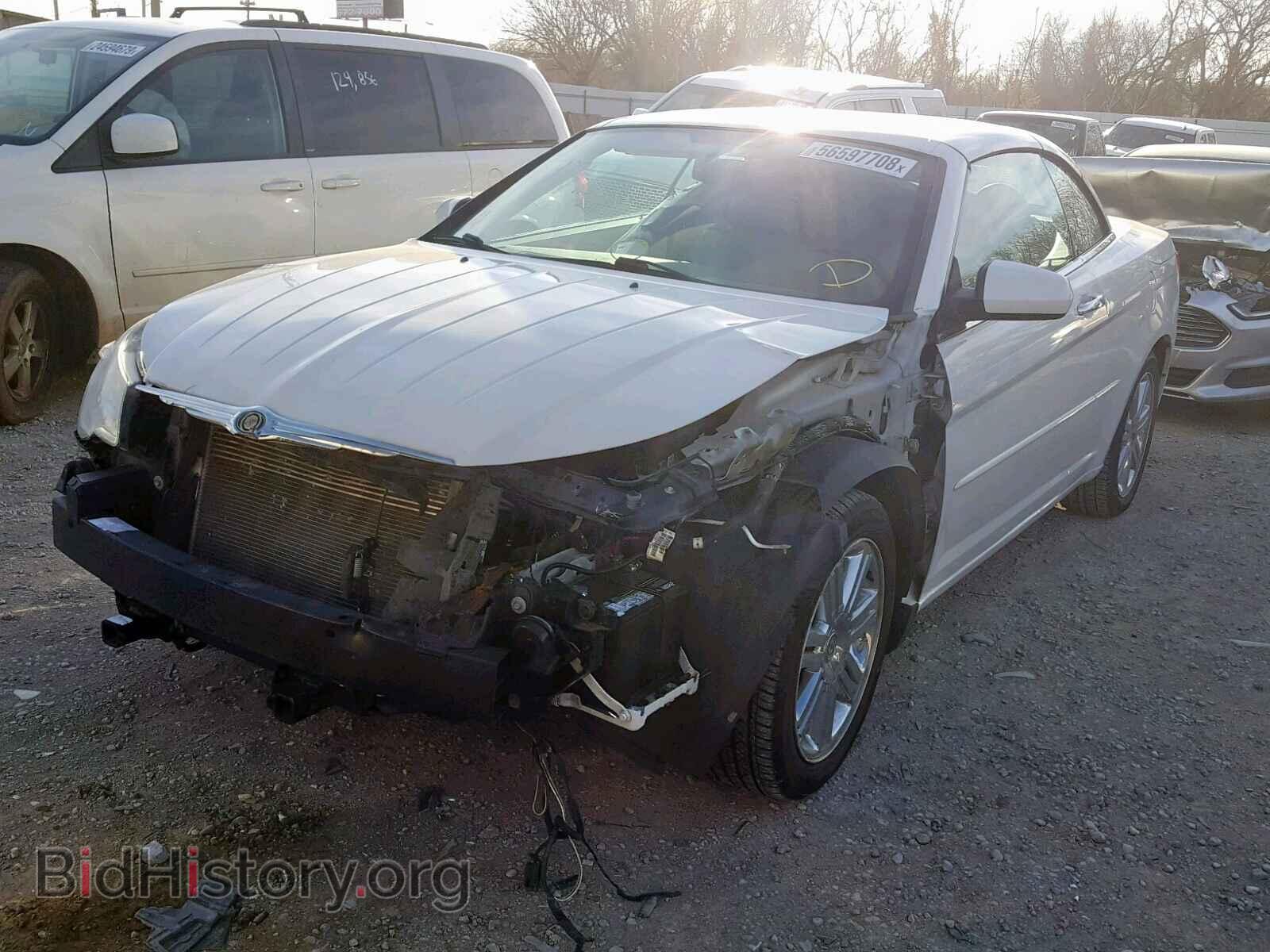 2008 CHRYSLER SEBRING - VIN: 1C3LC65M38N147824 - Фото 2